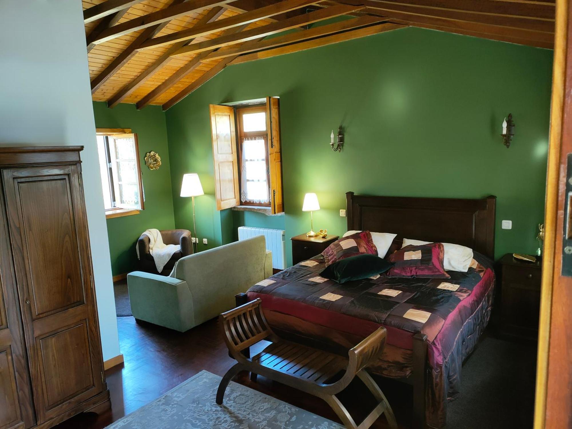 Quinta Padre Lobo Guest House Santa Maria da Feira Exterior photo
